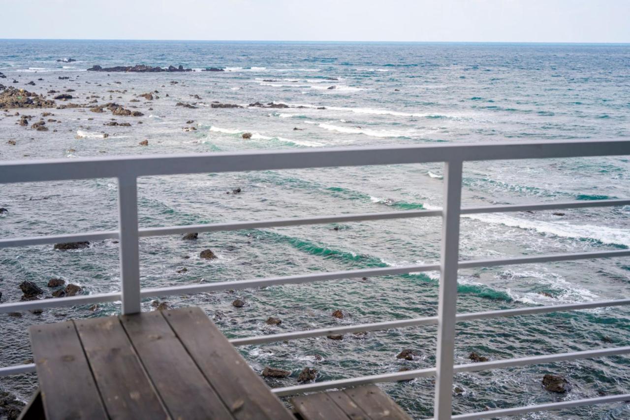 On The Sea * เมืองเชจู