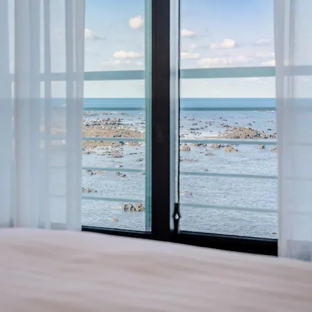 On The Sea Pension Jeju Exterior photo