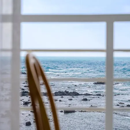 On The Sea Pension Jeju Exterior photo