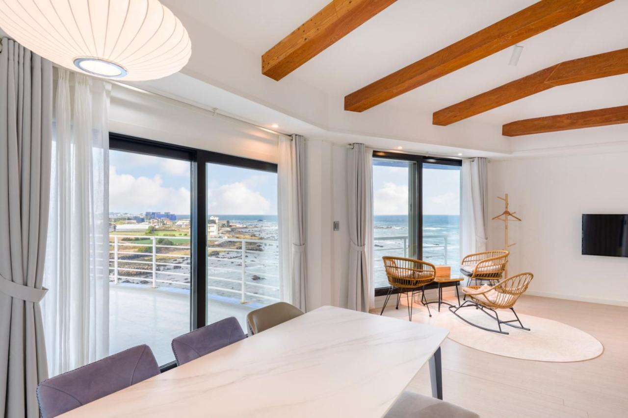 On The Sea Holiday home
