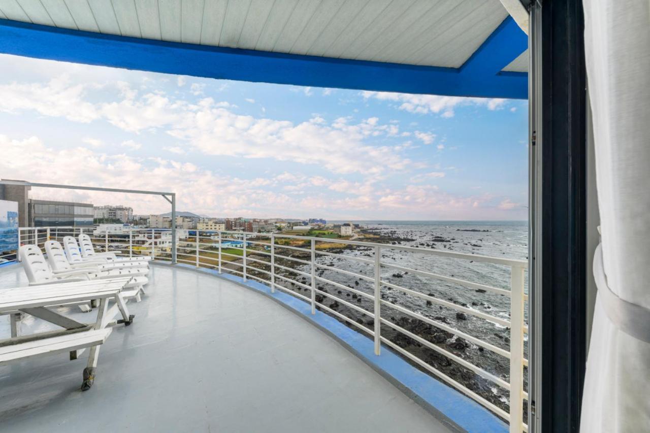 On The Sea Holiday home Jeju