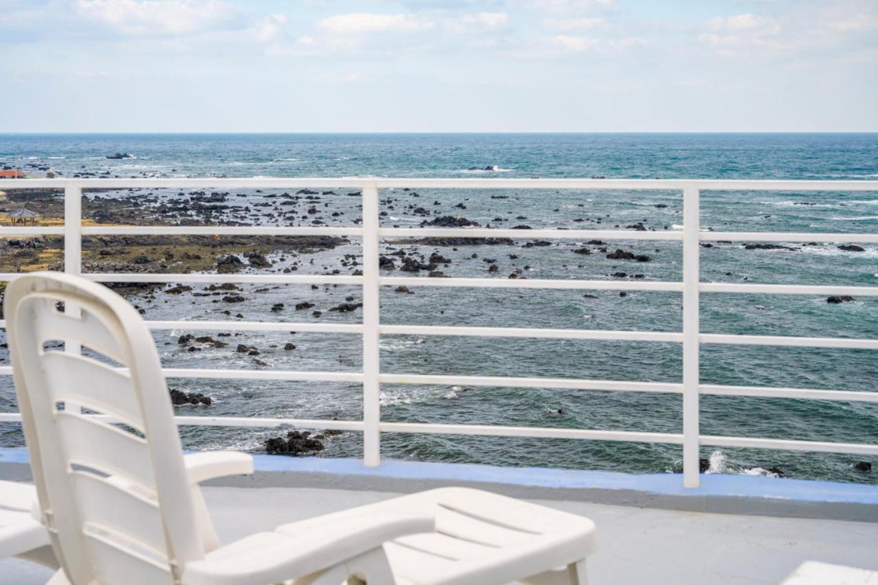 On The Sea Holiday home *