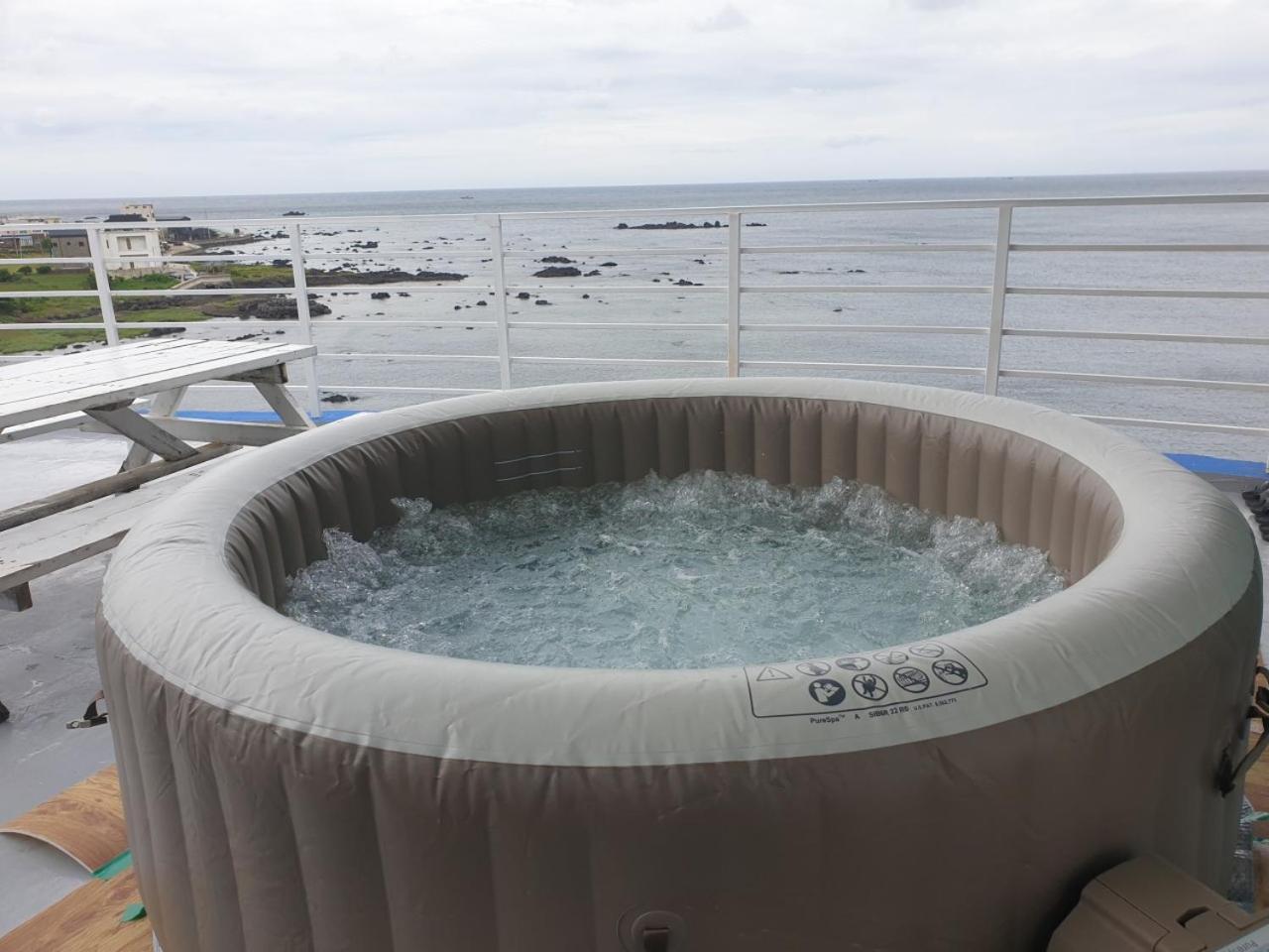 On The Sea Holiday home *