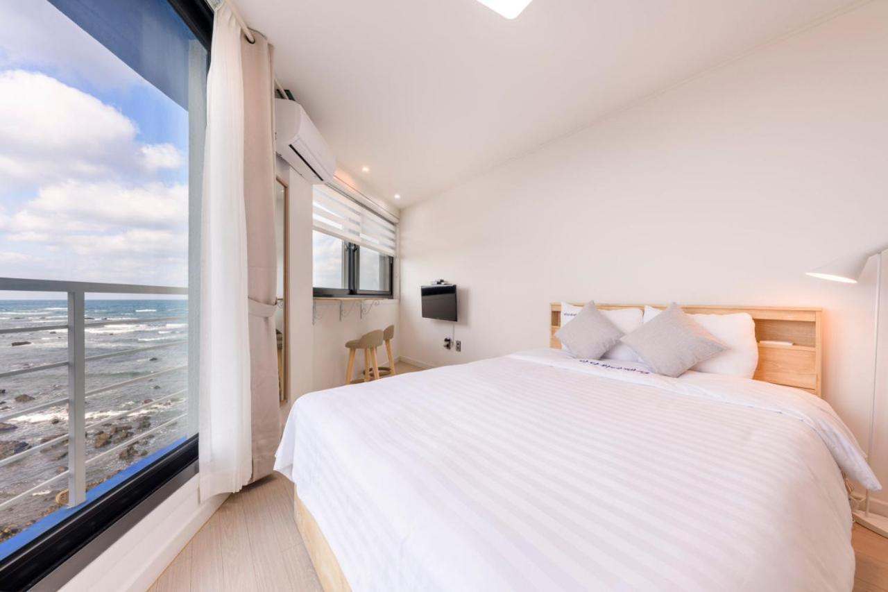 On The Sea Holiday home *